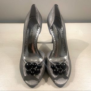 2/$40 Gianni Bini Platinum Pumps Heels 8.5